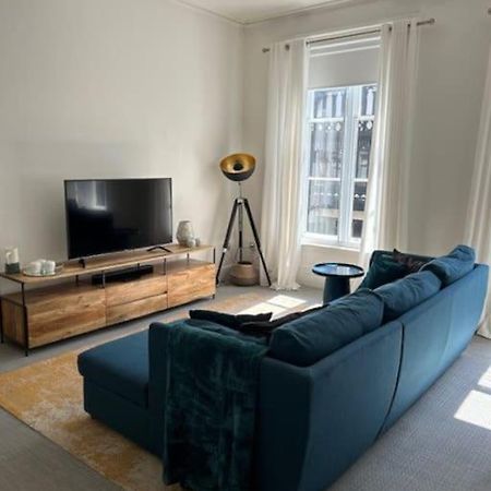 Modern Apartment Within Historic Chester City Walls 외부 사진